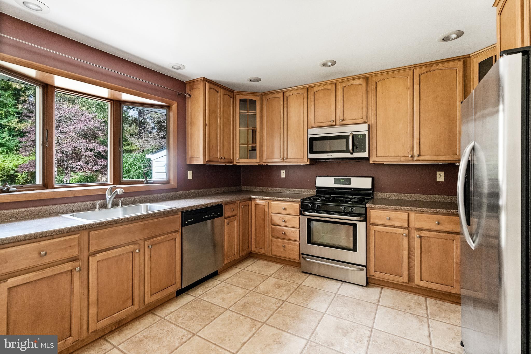 121 Ridge Road Southampton, NJ 08088 - Photo 8 of 25