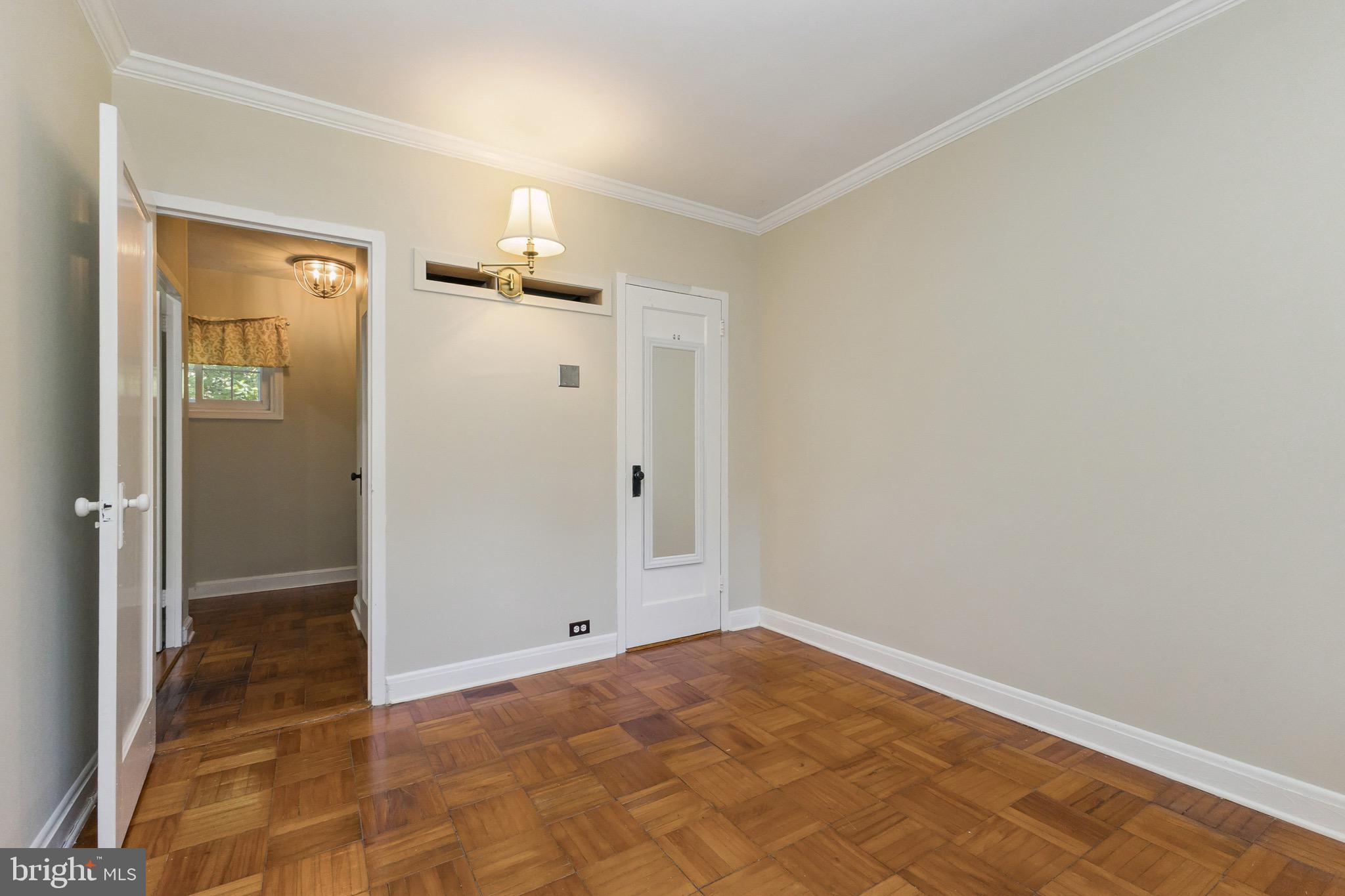 1609 Preston Road Alexandria, VA 22302 - Photo 25 of 34 an empty room with closet and a bathroom