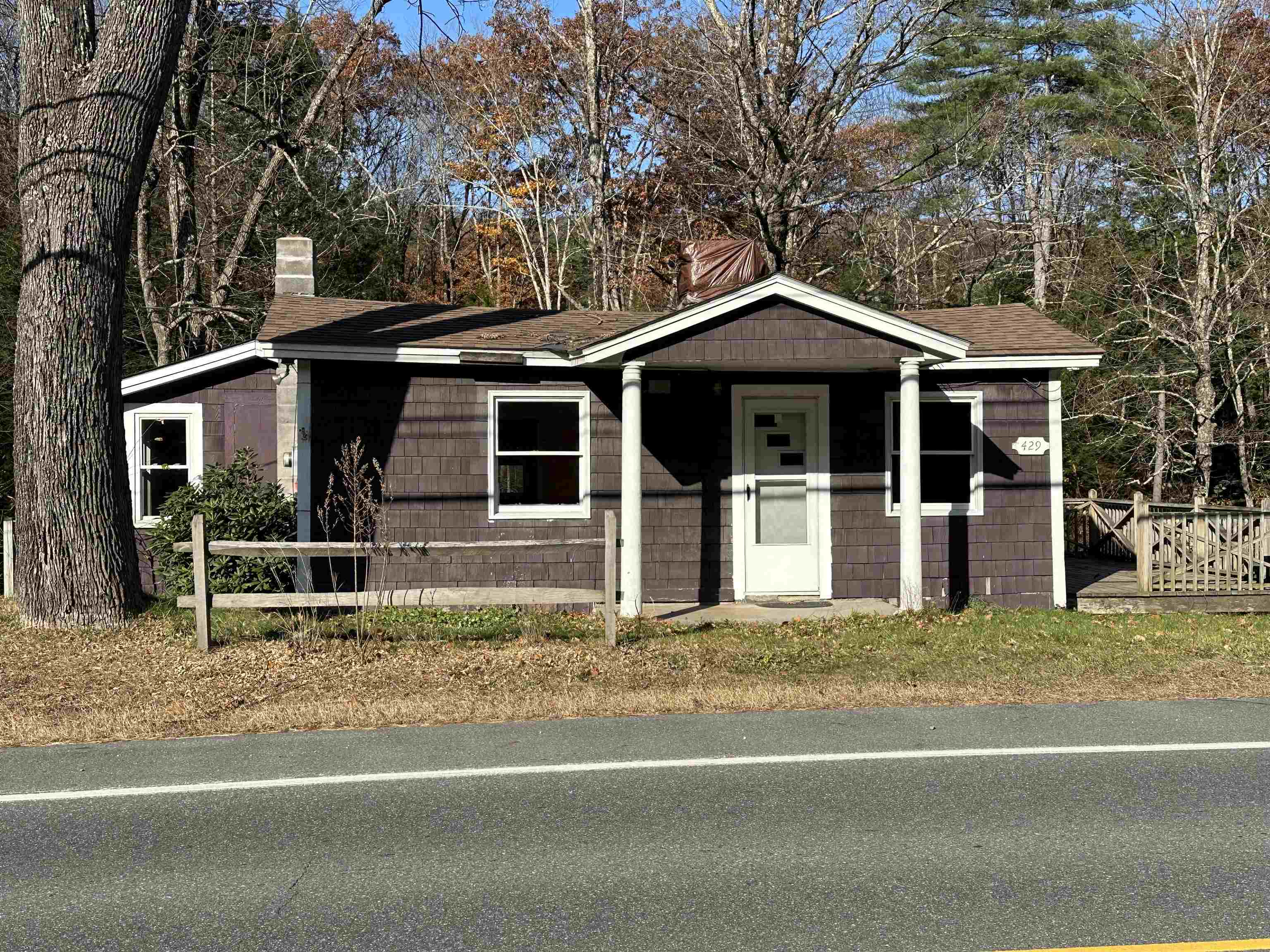 429 Highway 30 Newfane, VT 05345 - Photo 2 of 23
