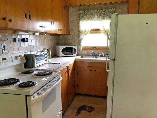 159 Oakland Road Belgrade, ME 04917 - Photo 10 of 21 Childs-kitchen