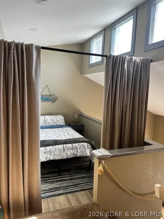 $947,900 | 472 Jupiter Road, Camdenton, MO 65020