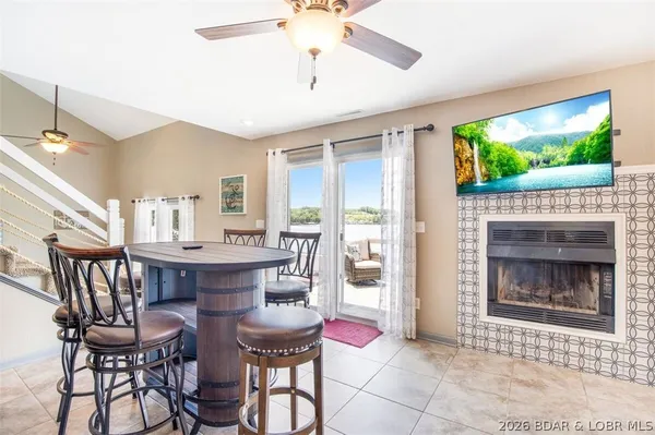 $947,900 | 472 Jupiter Road, Camdenton, MO 65020