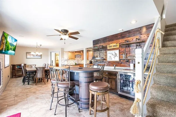 $947,900 | 472 Jupiter Road, Camdenton, MO 65020