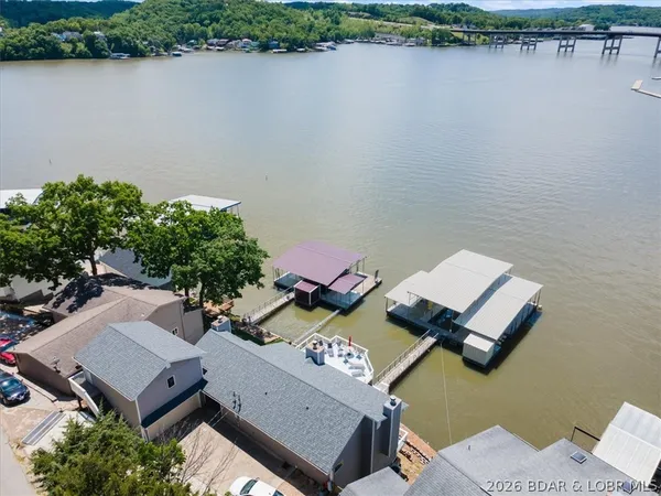 $947,900 | 472 Jupiter Road, Camdenton, MO 65020