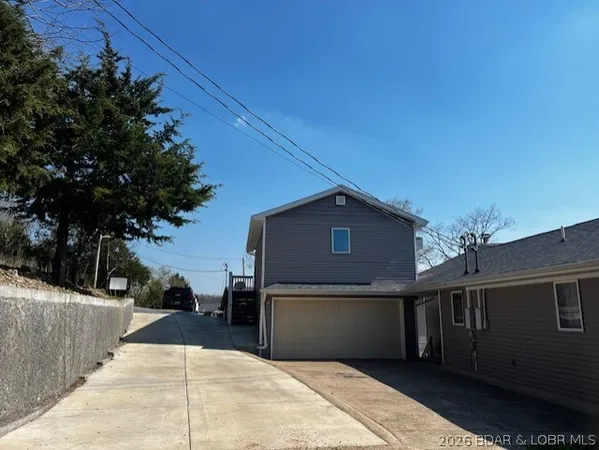 $947,900 | 472 Jupiter Road, Camdenton, MO 65020