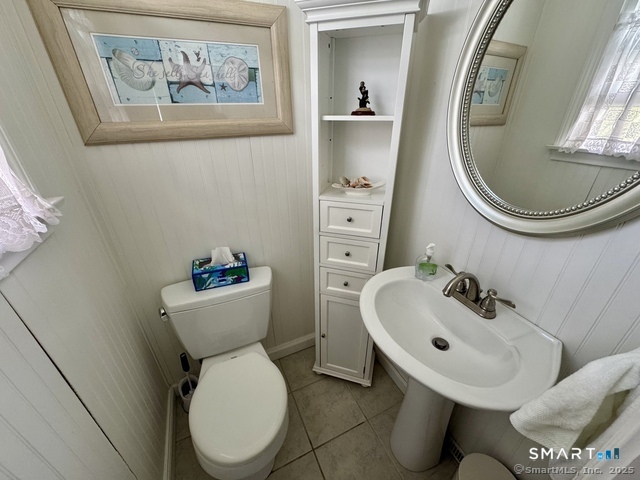 82 Menunketesuck Road Westbrook, CT 06498 - Photo 13 of 24 Gallery Image 13