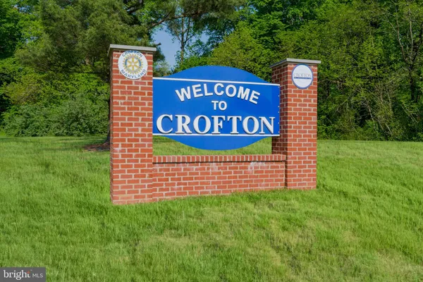 a sign on the side of the road
