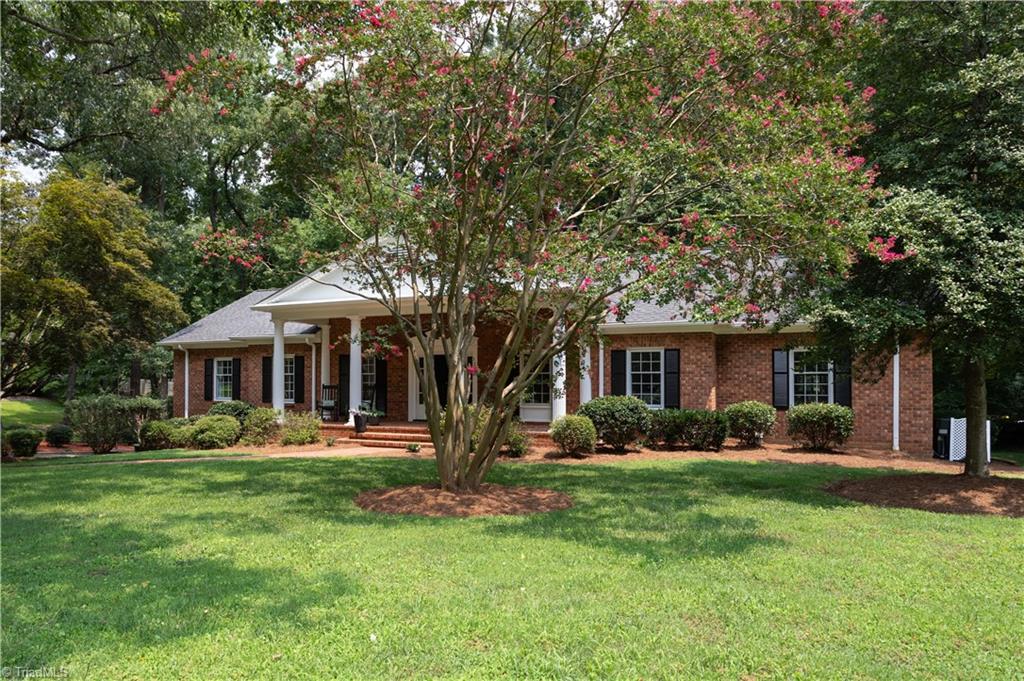 112 Magnolia Road Lexington, NC 27292 - Photo 4 of 46