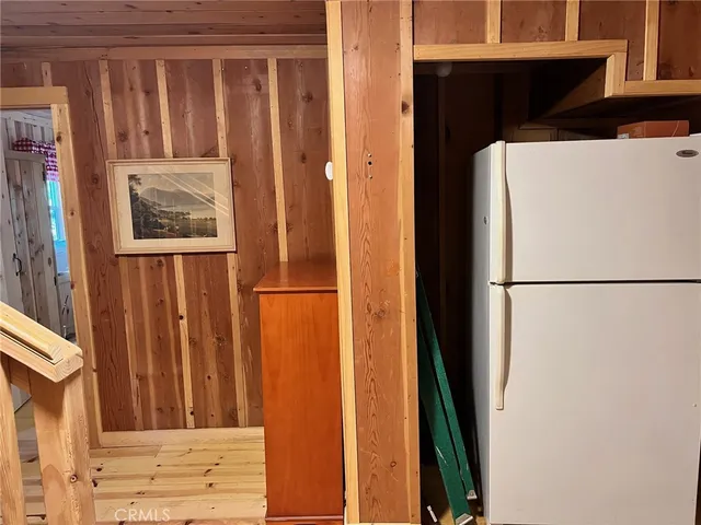 a view of walk in closet