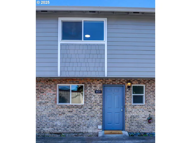 $275,000 | 4425 Cornwall Street, Unit 7, West Linn, OR 97068