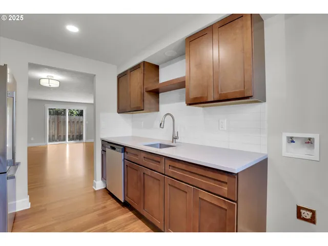 $275,000 | 4425 Cornwall Street, Unit 7, West Linn, OR 97068