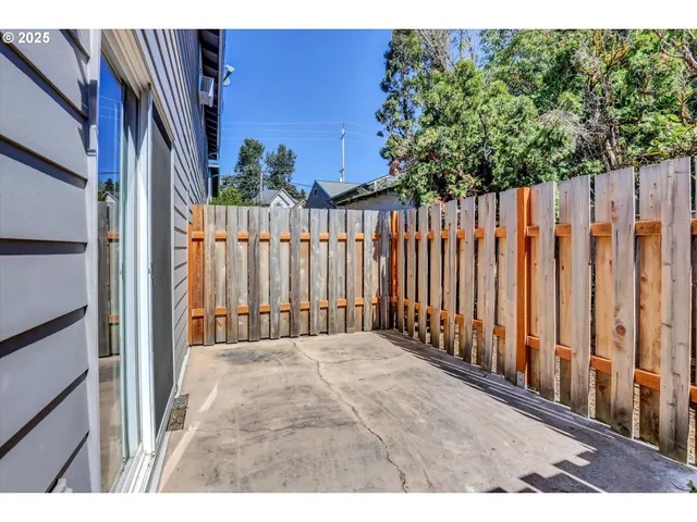 $275,000 | 4425 Cornwall Street, Unit 7, West Linn, OR 97068