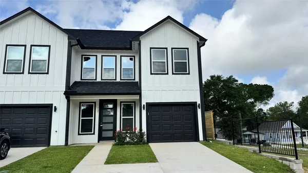 $2,100 | 737 Ebenezer Lane, Brenham, TX 77833