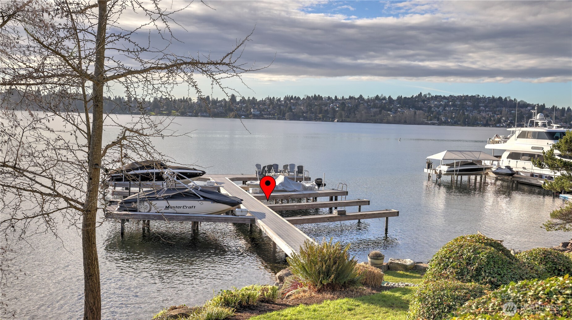 7243 West Ridge Road Mercer Island, WA 98040 - Photo 1 of 40 Gallery Image 1