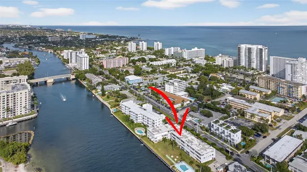 $270,000 | 1001 North Riverside Drive, Unit 305, Pompano Beach, FL 33062