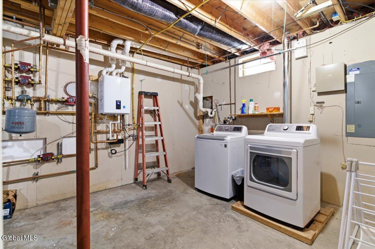 174 Parkhurst Road Wilton, NY 12831 - Photo 31 of 39 39-FJD_9165