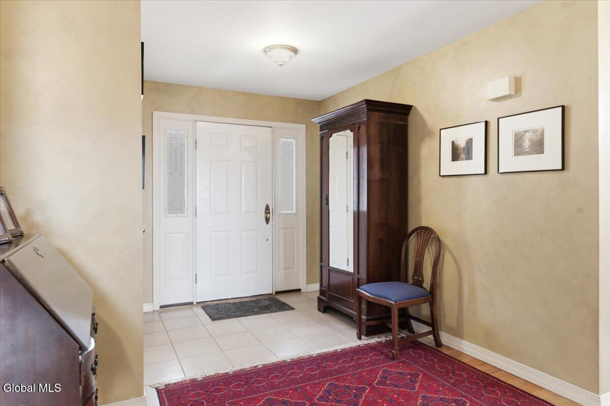 174 Parkhurst Road Wilton, NY 12831 - Photo 7 of 39 22-FJD_9111