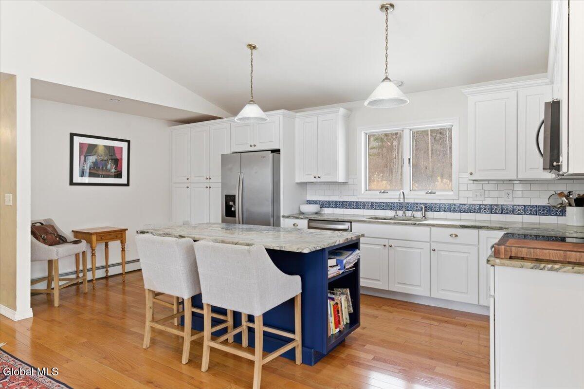 174 Parkhurst Road Wilton, NY 12831 - Photo 9 of 39 26-FJD_9126