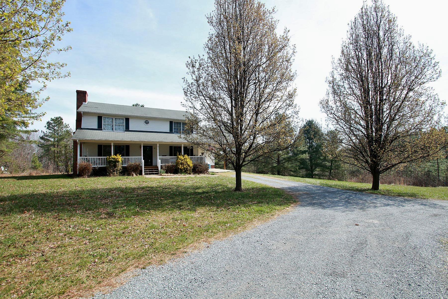 2180 Carters Mill Road Huddleston, VA 24104 - Photo 5 of 48 IMG_5165