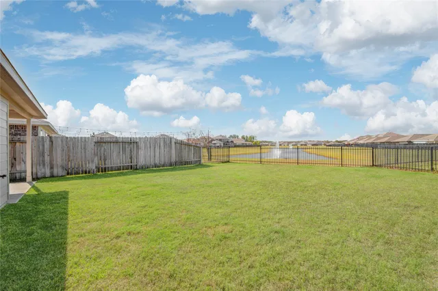 $207,750 | 14416 Sugar Pines Drive, Conroe, TX 77302