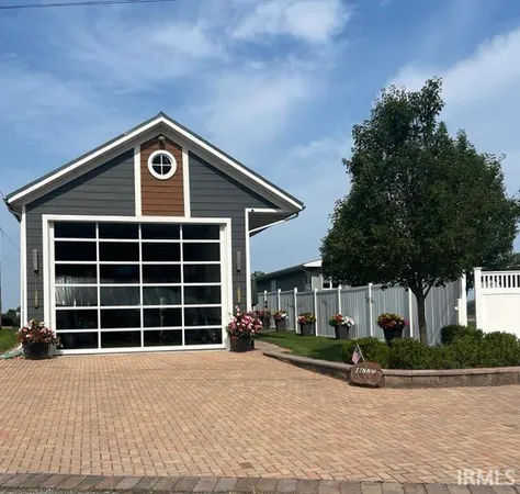 $1,200,000 | 11889 North Forest Drive, Syracuse, IN 46567