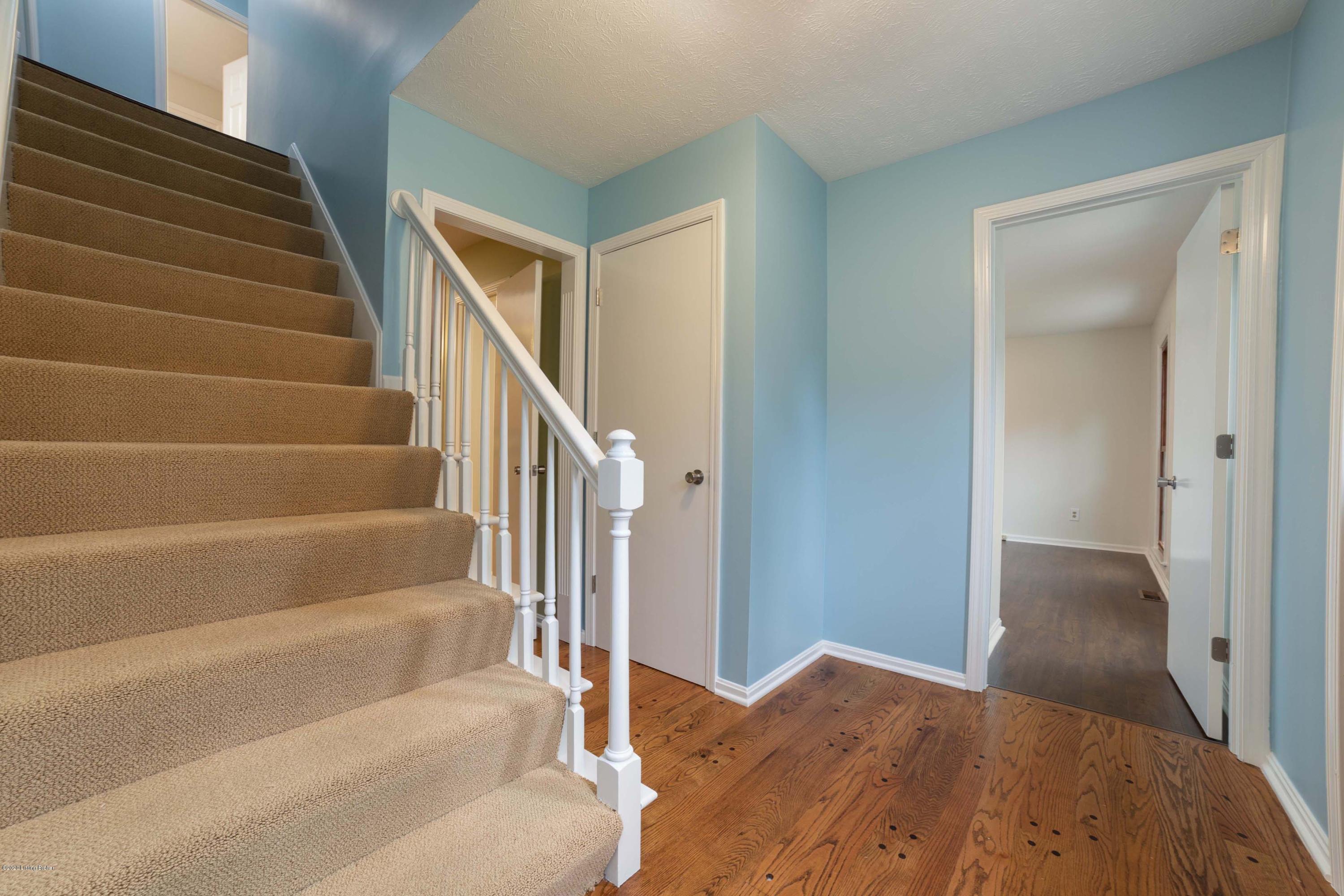 2808 Wareham Road Louisville, KY 40242 - Photo 34 of 70 Wareham034