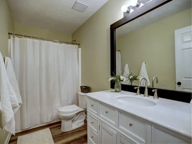 $250,000 | 1330 Lafayette Square, McDonough, GA 30252