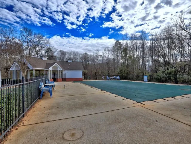 $250,000 | 1330 Lafayette Square, McDonough, GA 30252
