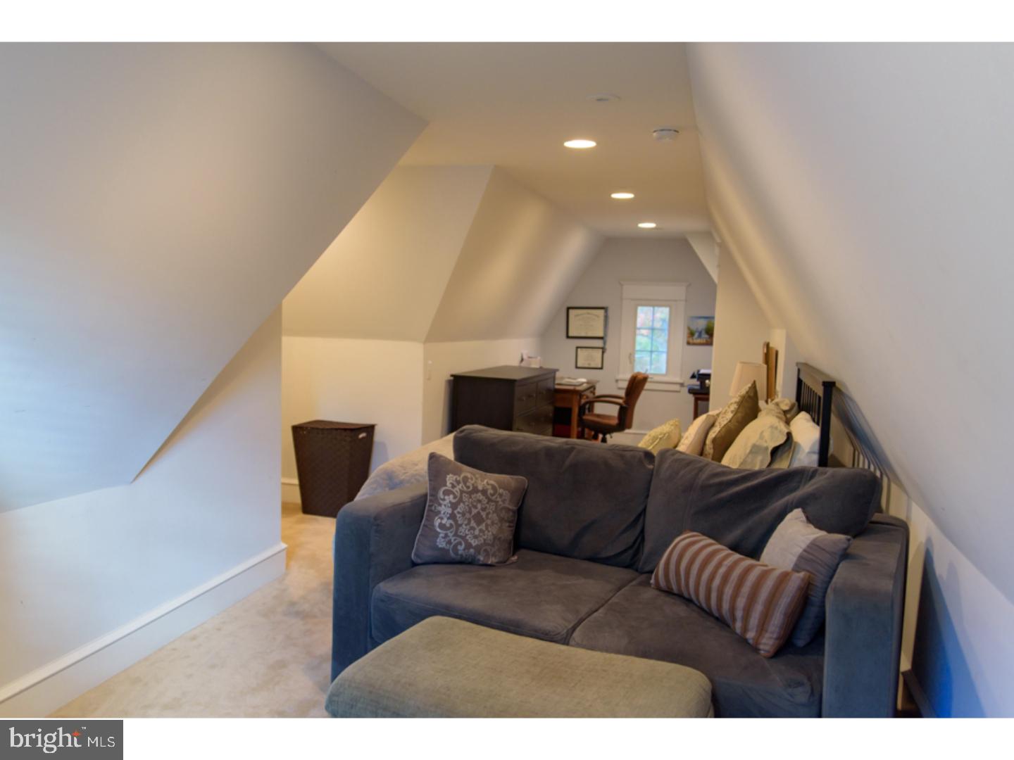 2424 Poplar Road Havertown, PA 19083 - Photo 18 of 25