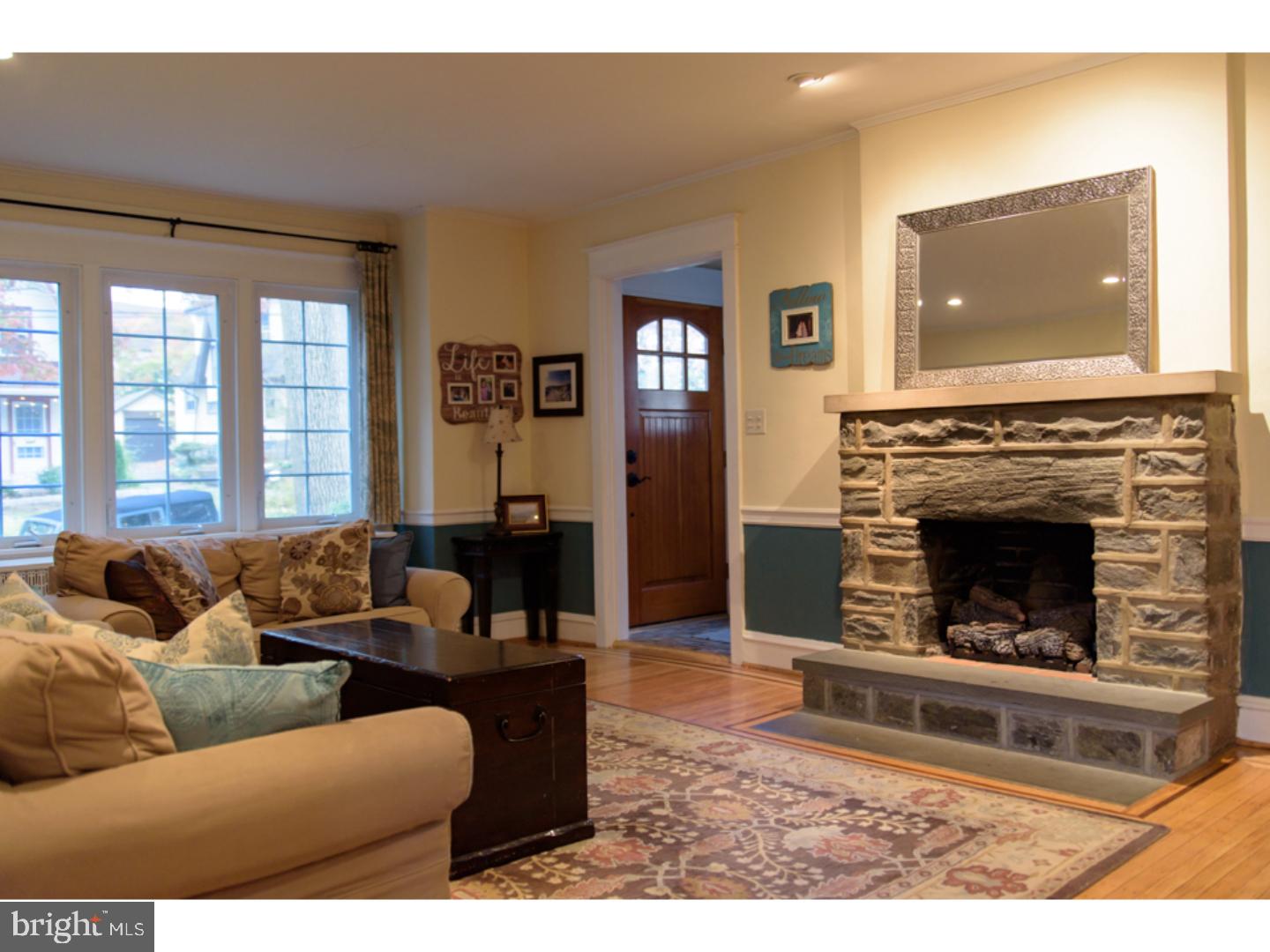 2424 Poplar Road Havertown, PA 19083 - Photo 4 of 25