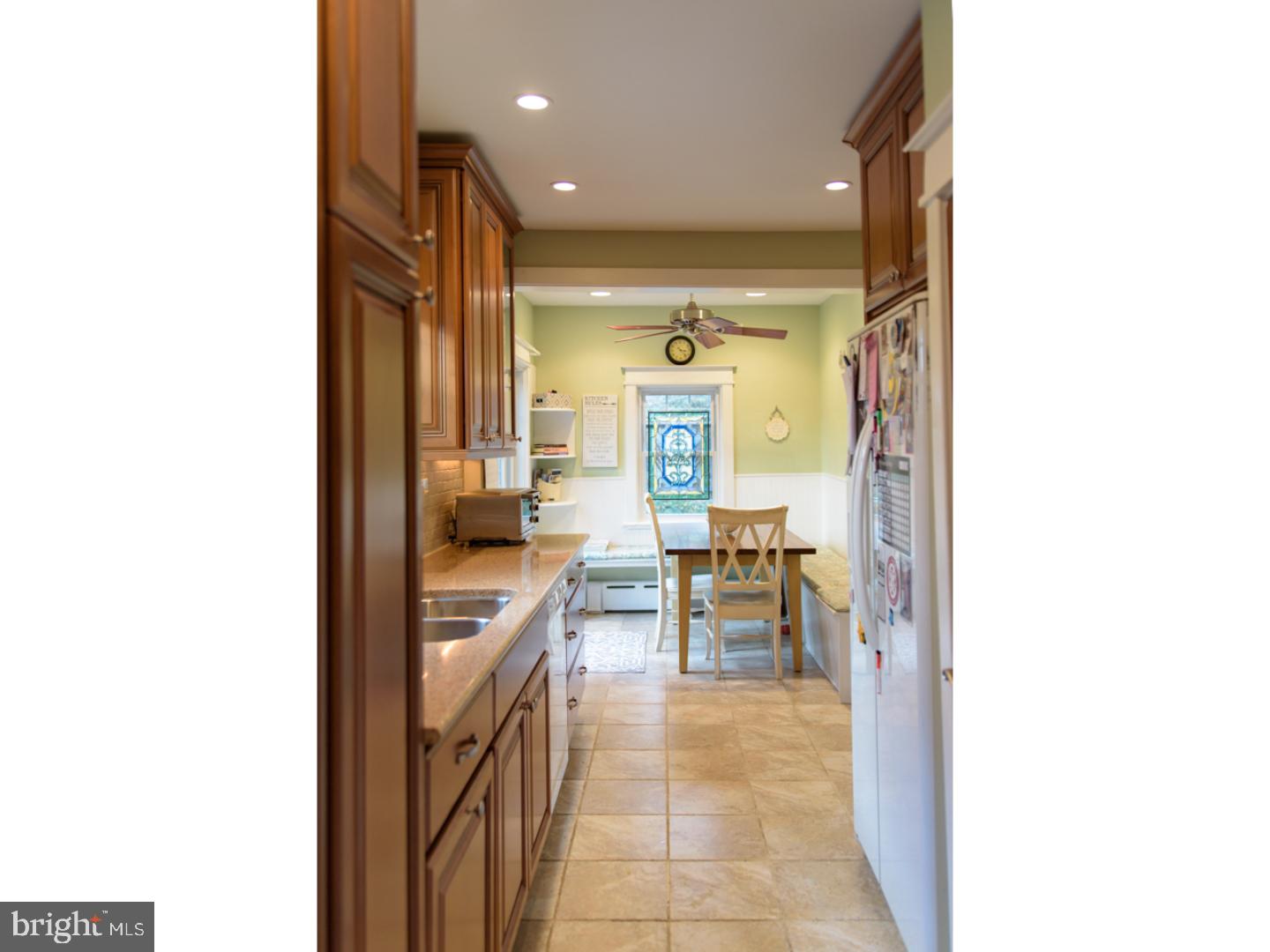2424 Poplar Road Havertown, PA 19083 - Photo 10 of 25