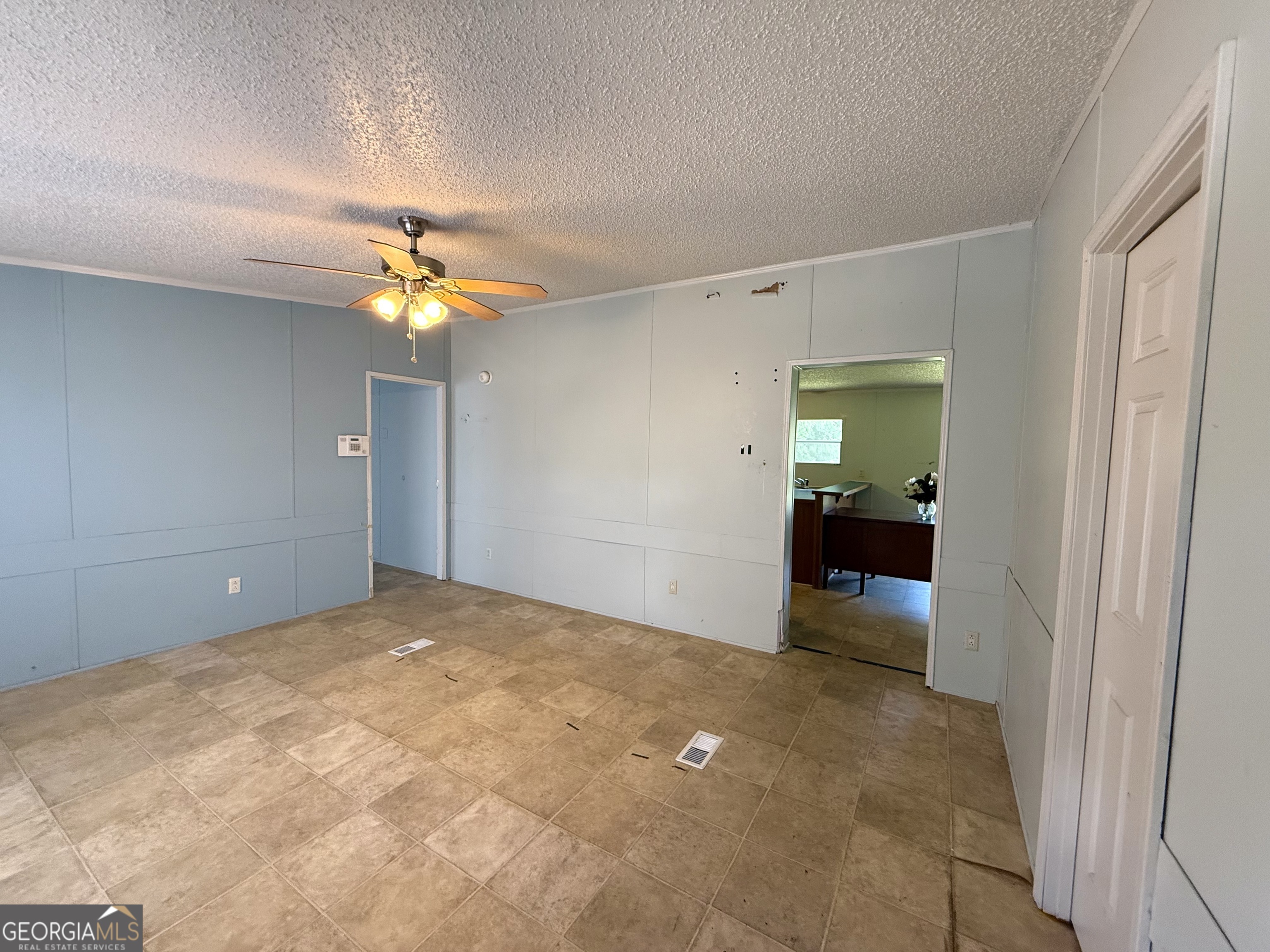 240 Professional Court Dallas, GA 30132 - Photo 9 of 18