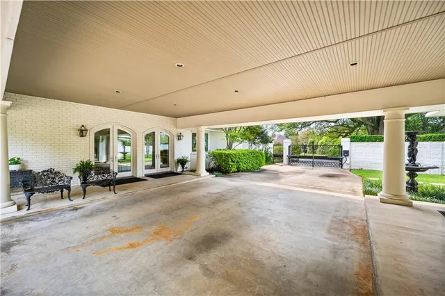 $1,399,000 | 1900 Eden Oak Drive, Alexandria, LA 71301