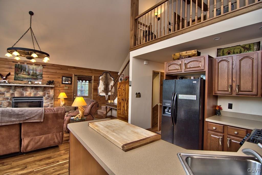 95 Rhododendron Road Jim Thorpe, PA 18229 - Photo 12 of 50 The beautiful "U" shaped kitchen is ideal for ente