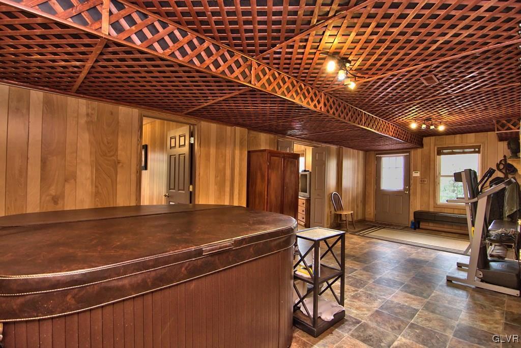 95 Rhododendron Road Jim Thorpe, PA 18229 - Photo 34 of 50 Alternate view of the lower level foyer and decora