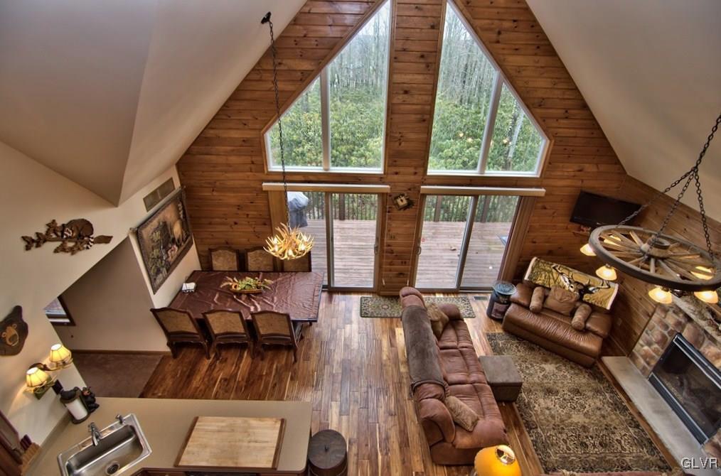 95 Rhododendron Road Jim Thorpe, PA 18229 - Photo 49 of 50 View of the 1st floor's open floorplan from the 2n