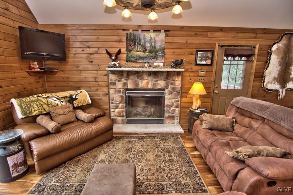95 Rhododendron Road Jim Thorpe, PA 18229 - Photo 6 of 50 View of the LP fireplace w/ stone surround in the