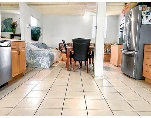 159 Elliot Street Worcester, MA 01604 - Photo 3 of 28 Gallery Image 3