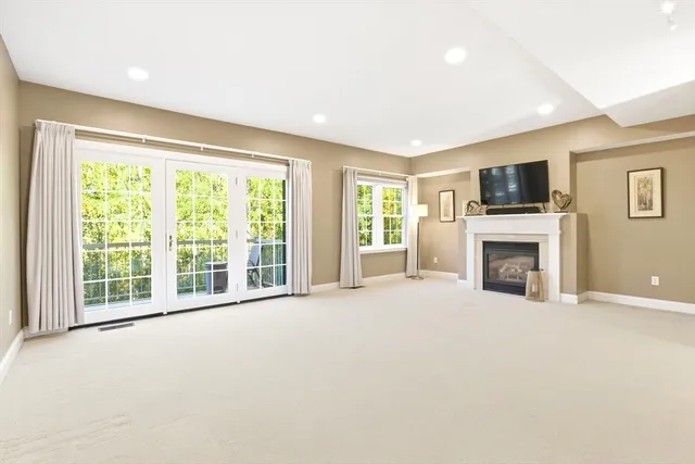 $649,000 | 119 Revere Street, Unit C, Canton, MA 02021