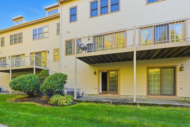 $649,000 | 119 Revere Street, Unit C, Canton, MA 02021