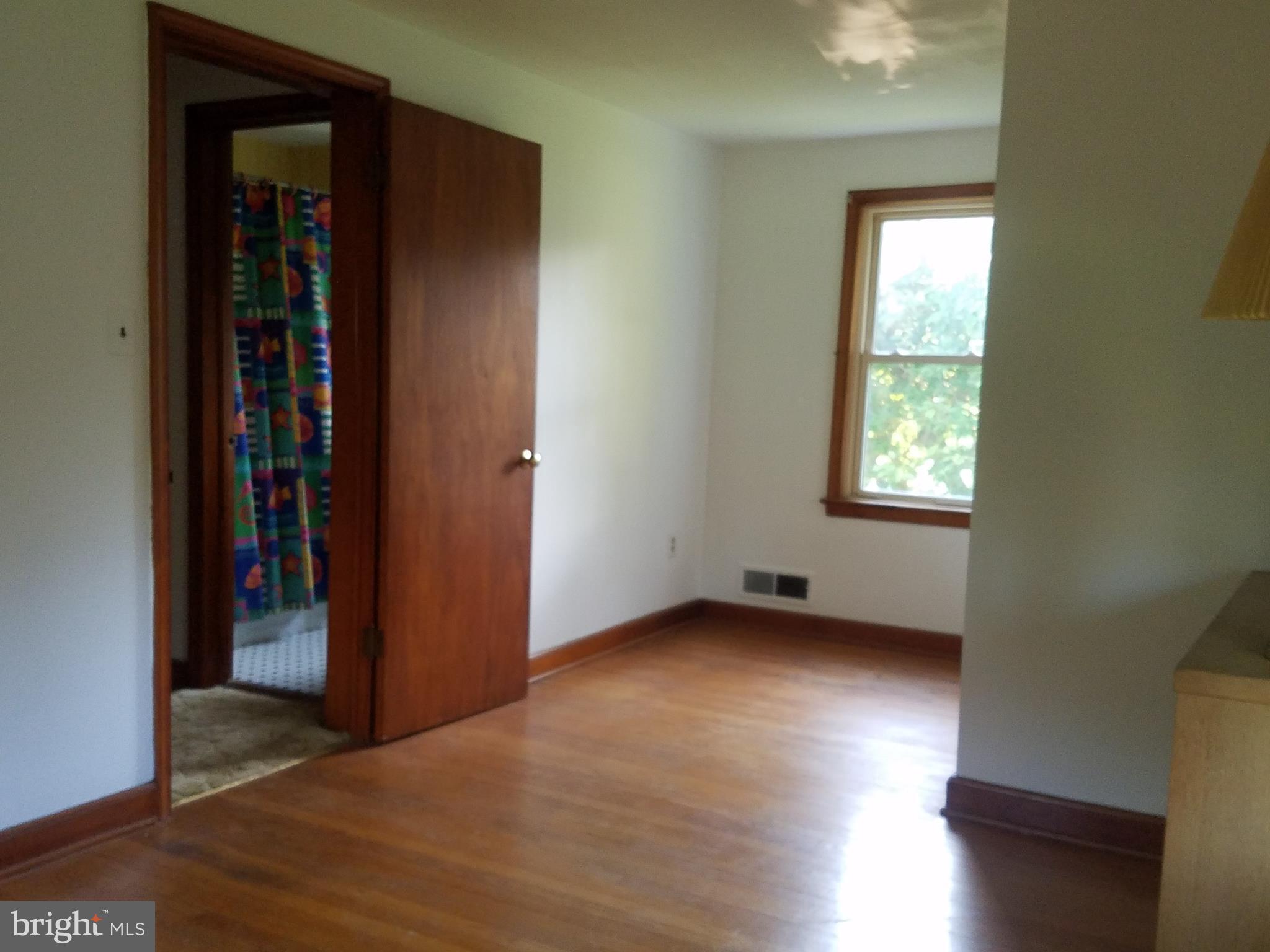3008 Enterprise Road Bowie, MD 20721 - Photo 16 of 23 3008 Enterprise Rd! Upper Level Bedroom 2!