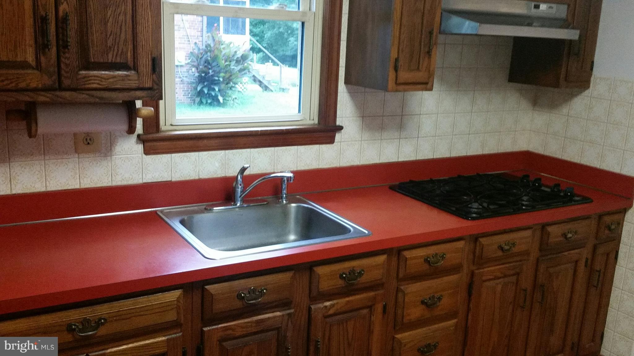3008 Enterprise Road Bowie, MD 20721 - Photo 6 of 23 3008 Enterprise Rd! Propane Gas Cooktop!