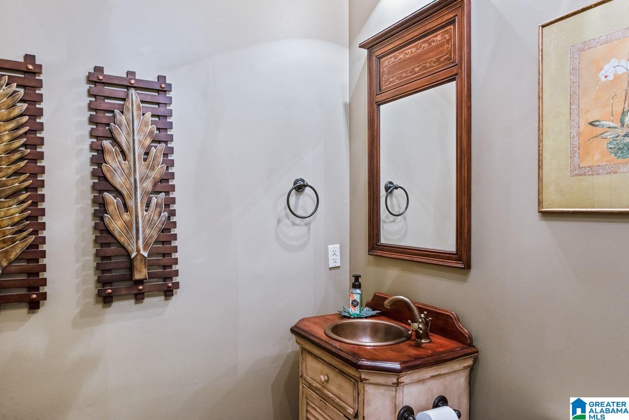 2101 Chestnut Road Vestavia Hills, AL 35216 - Photo 29 of 48