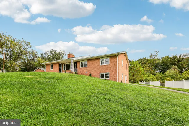 $947,500 | 15474 Roxbury Road, Glenwood, MD 21738