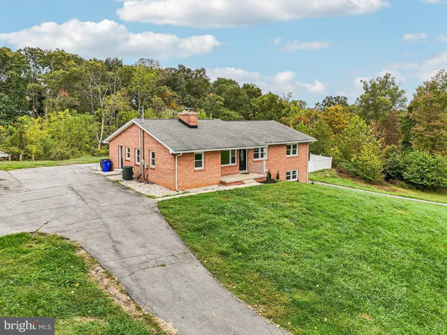 $947,500 | 15474 Roxbury Road, Glenwood, MD 21738