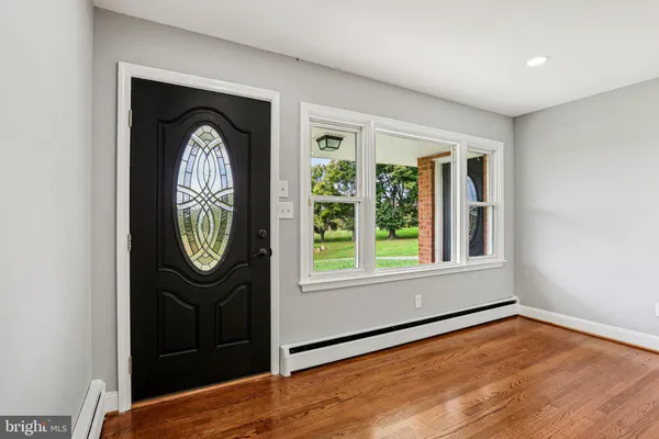 $899,900 | 15474 Roxbury Road, Glenwood, MD 21738