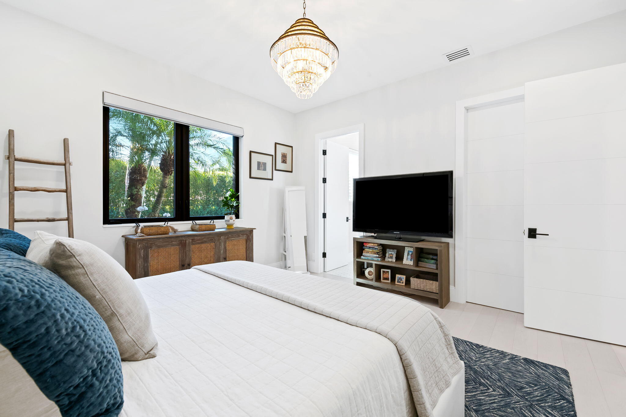 18338 Guardian Circle Boca Raton, FL 33496 - Photo 31 of 76 Guest Suite