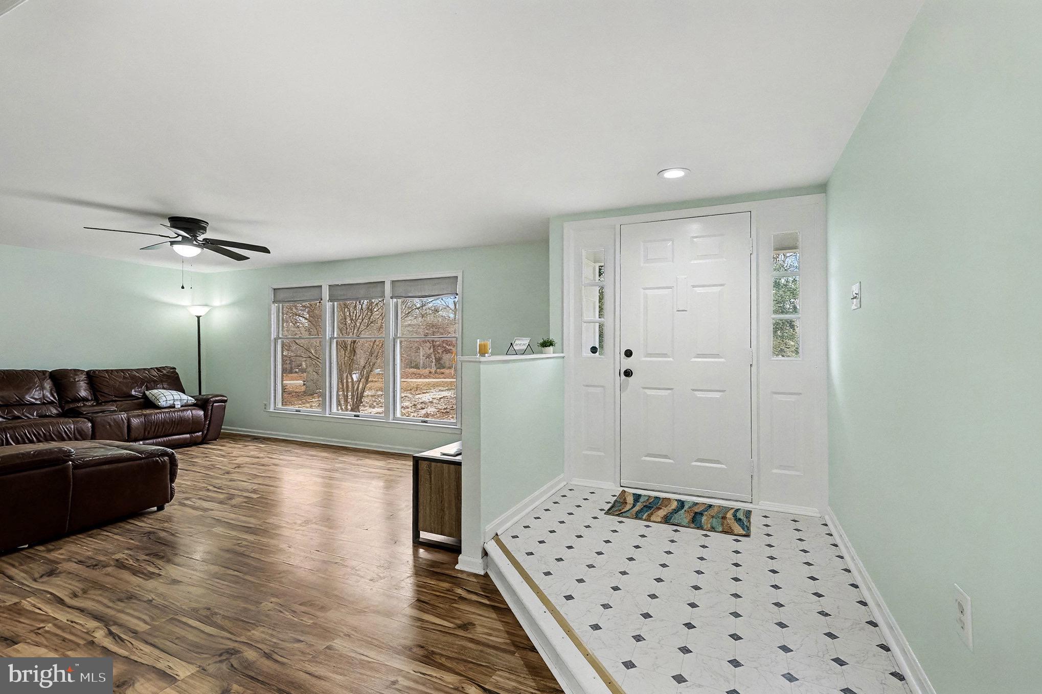 15214 Spotswood Furnace Road Fredericksburg, VA 22407 - Photo 4 of 53