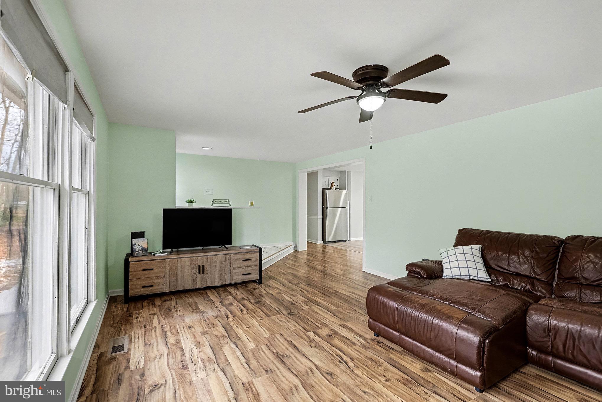 15214 Spotswood Furnace Road Fredericksburg, VA 22407 - Photo 8 of 53