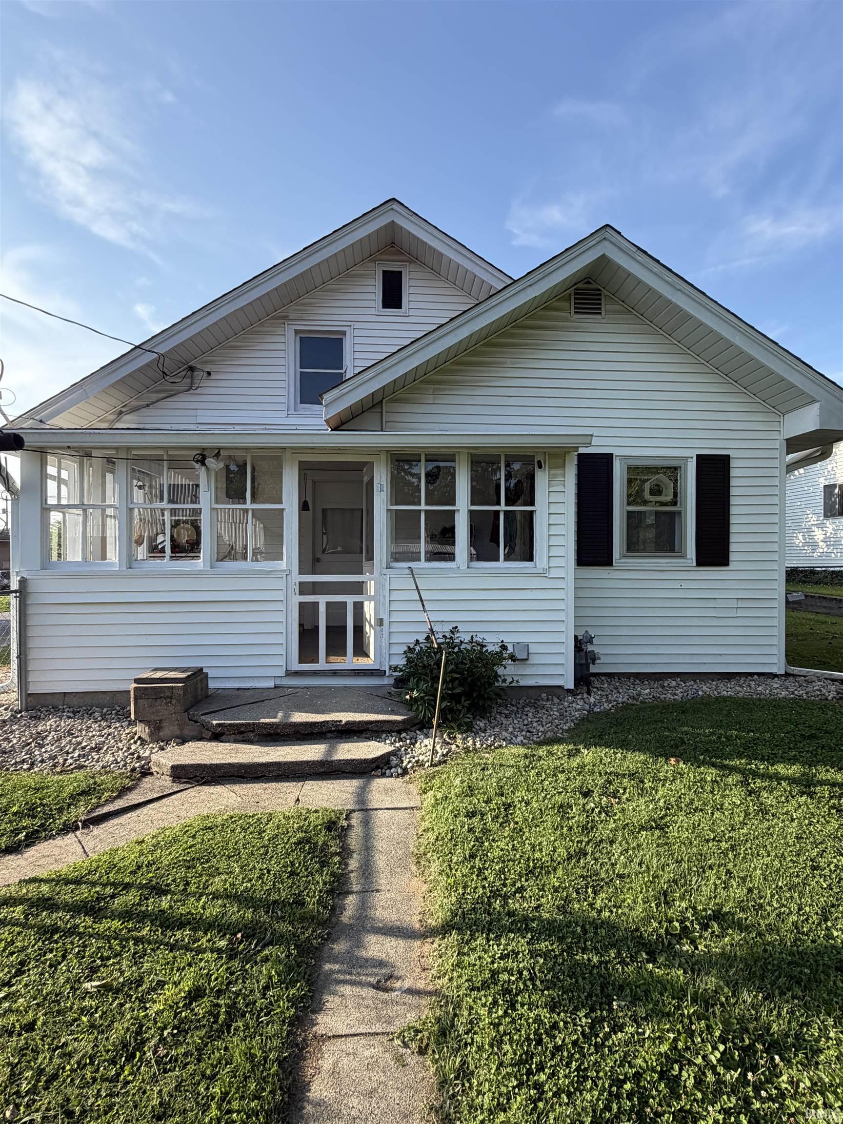 255 East Mechanic Street Bloomfield, IN 47424 - Photo 3 of 7